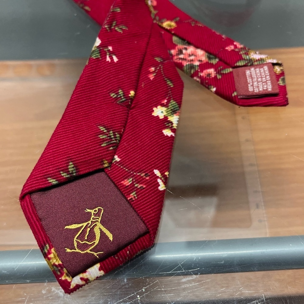 Men’s Penguin Tie - Picture 2 of 2